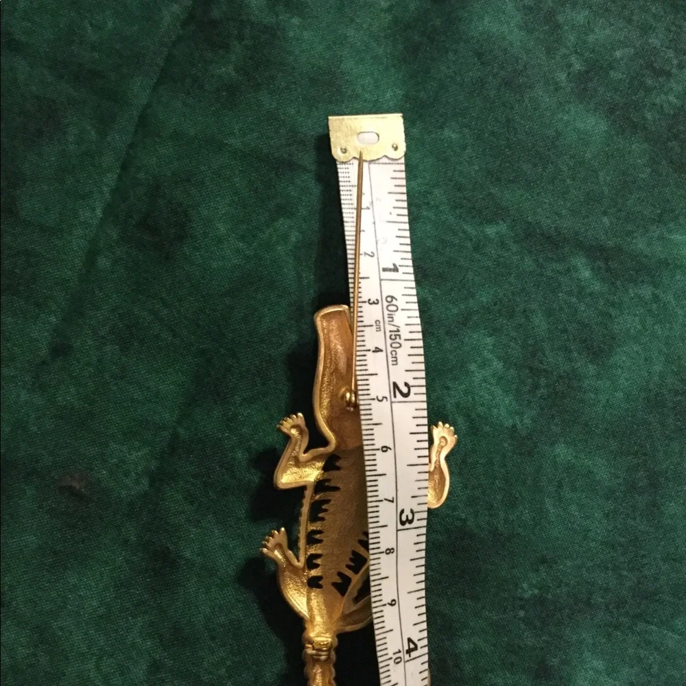 Vintage Brushed Gold Alligator Brooch